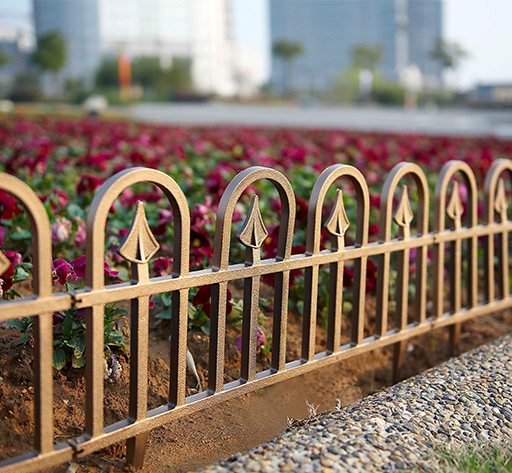 Cheap plastic removable border fence for garden