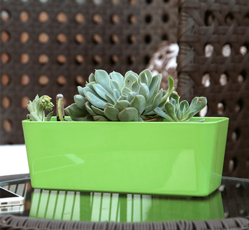 Customizable color self watering plastic flower pots & planters